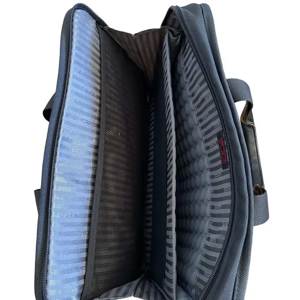 Tumi ~ Black Alpha Gen 4 Ballistic Nylon Slim Laptop Briefcase ~ Style 26011D4
